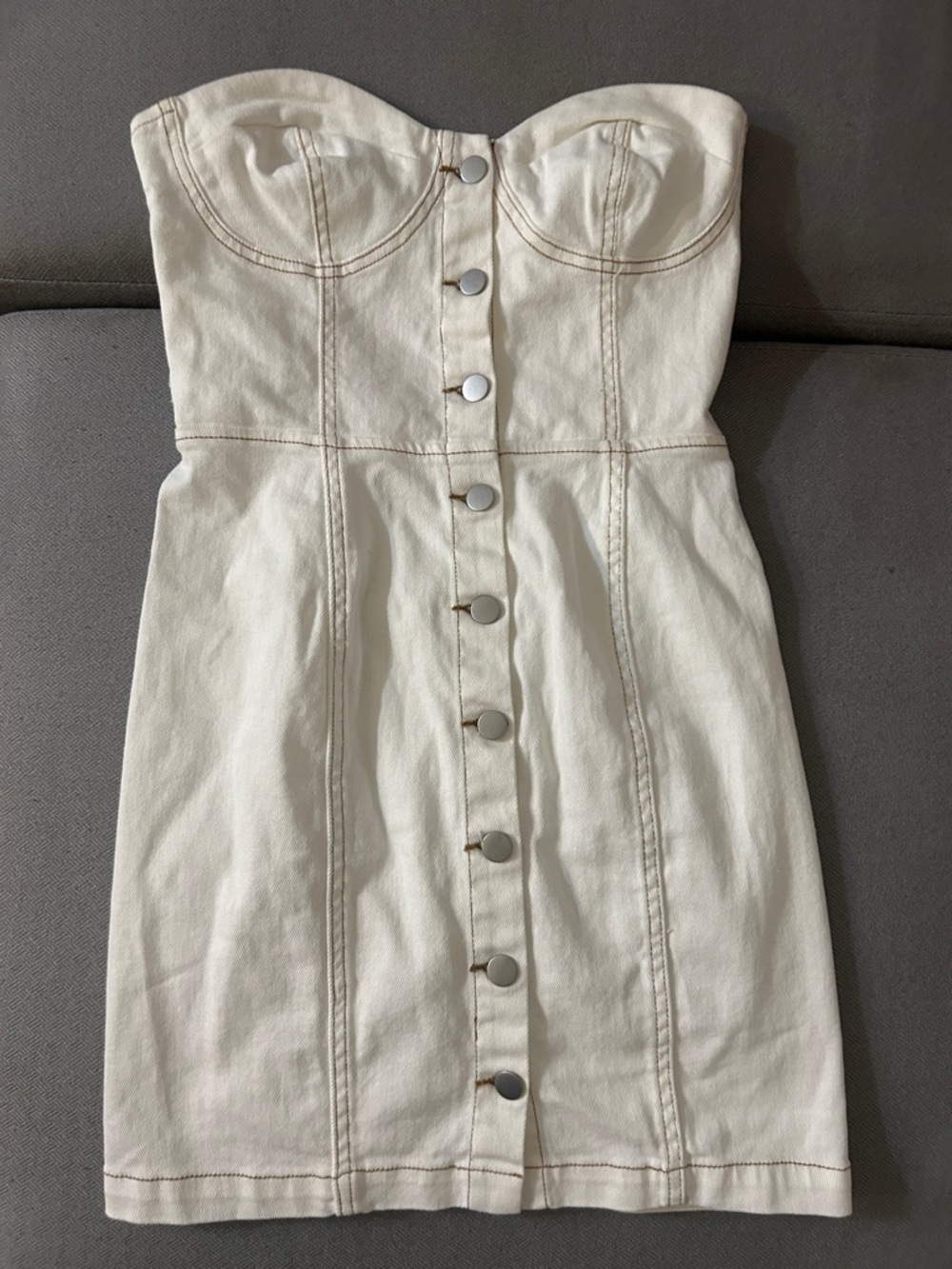 Vestique Strapless Cream Button-Front Denim Dress